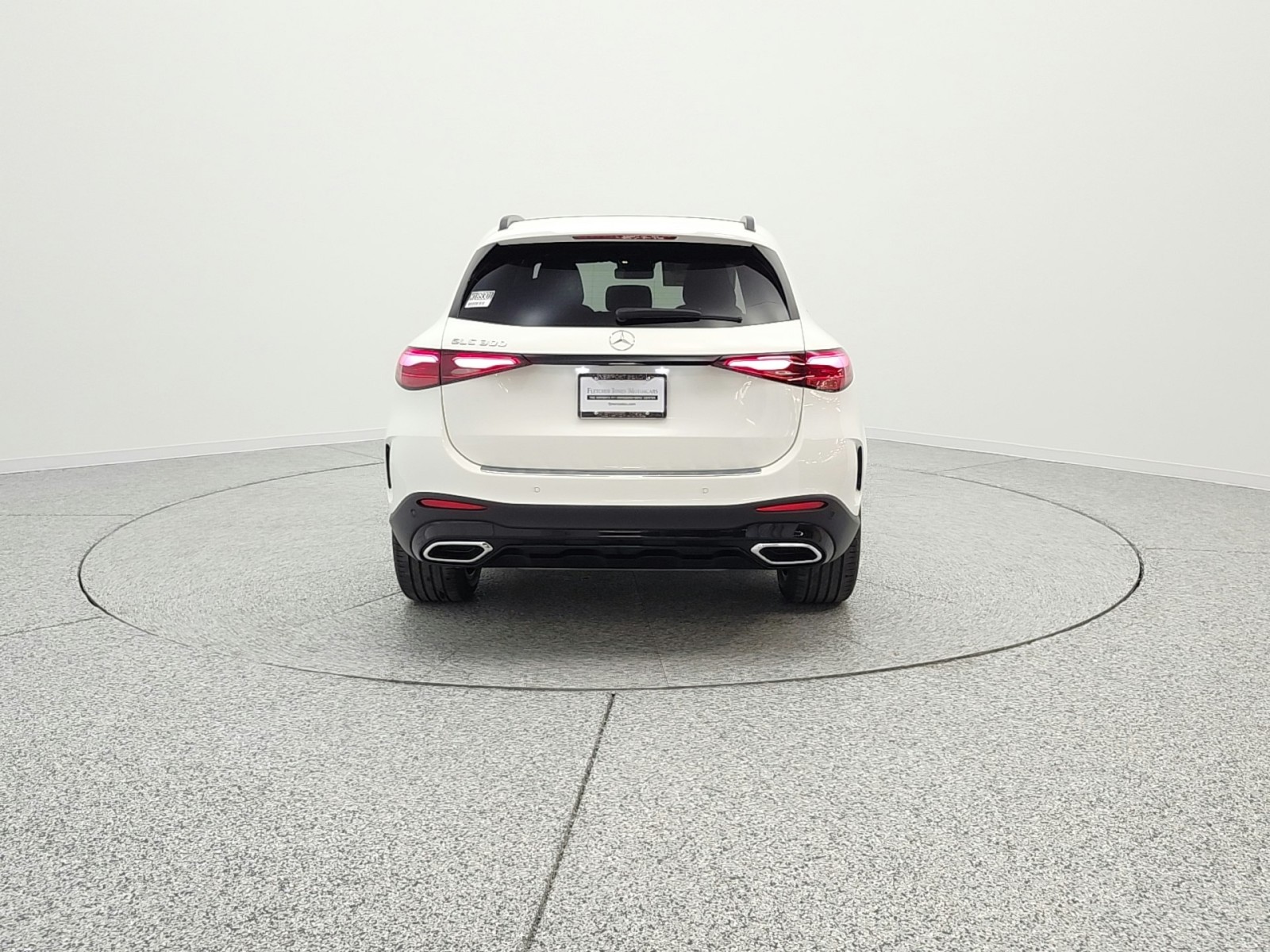 New 2026 Polar White Mercedes-Benz GLC 300 image 6