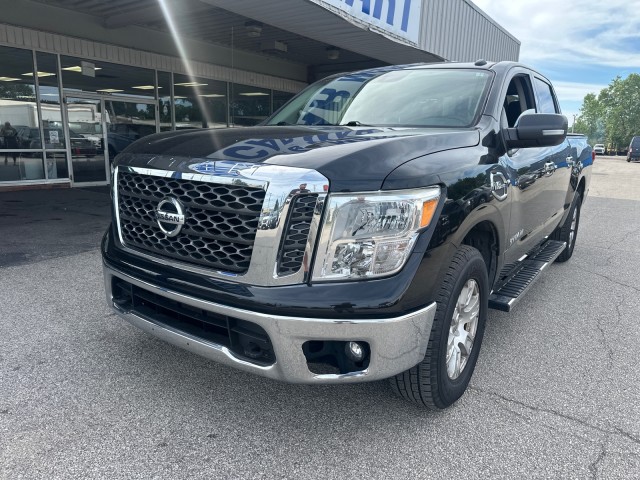 Gray (Magnetic Black) 2017 Nissan Titan Pickup Truck Four-Wheel Drive Automatic