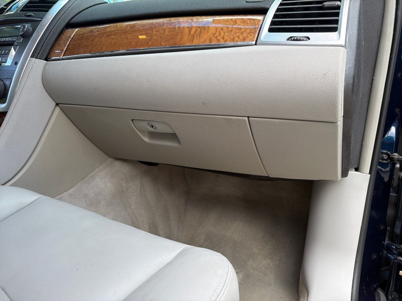 2008 Cadillac SRX SUNROOF LOW MILES 52,938 in , 