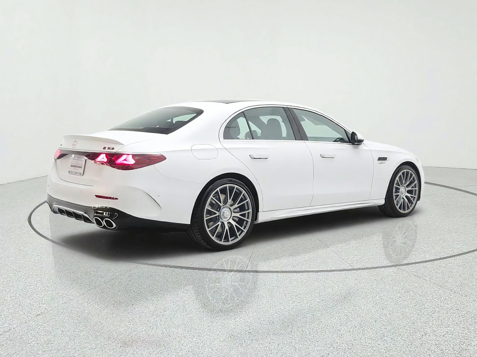 New 2027 MANUFAKTUR Moonlight White Magno Mercedes-Benz AMG® E 53 Hybrid Sedan image 5