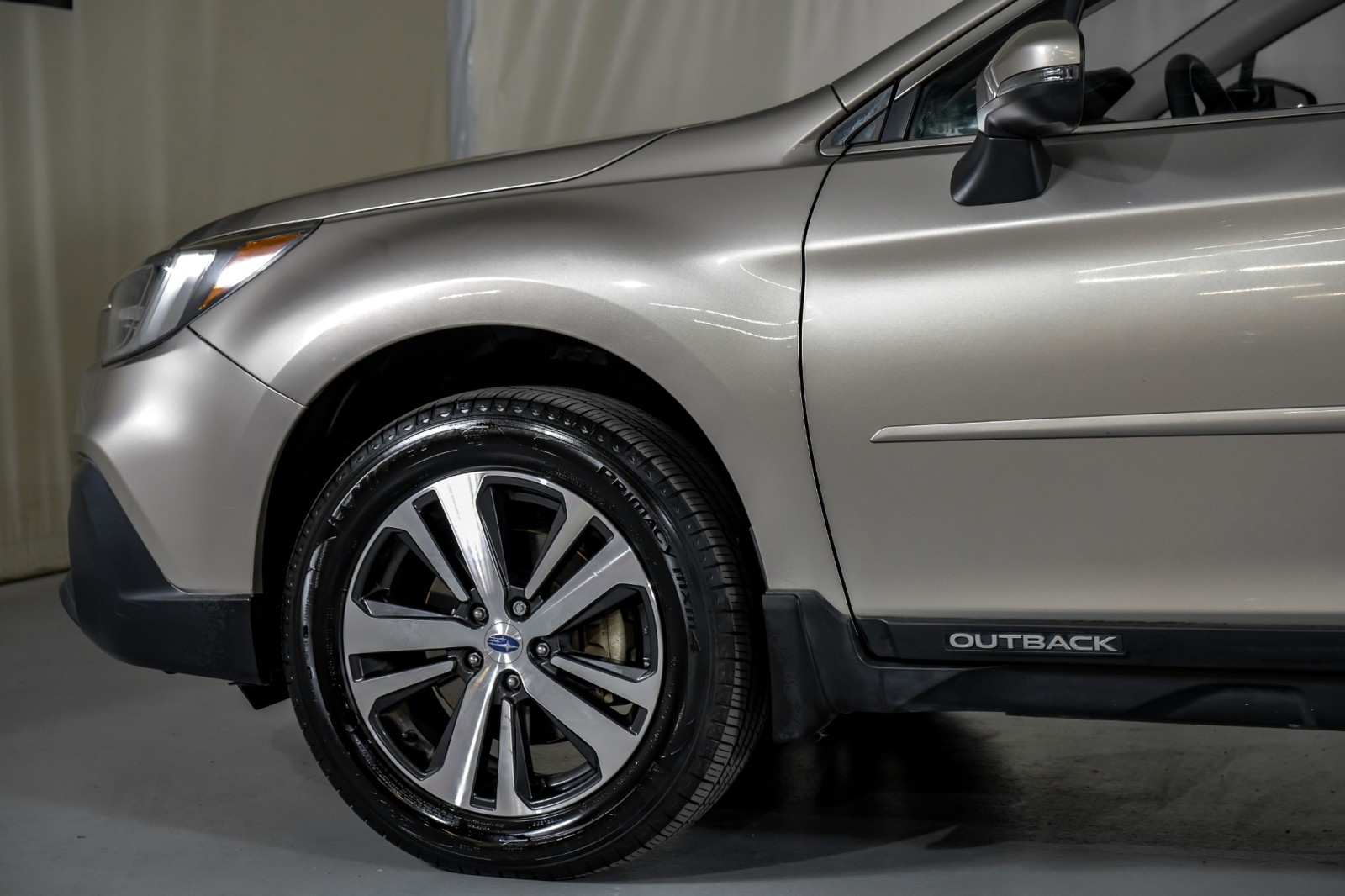 2018 Subaru Outback Limited 12