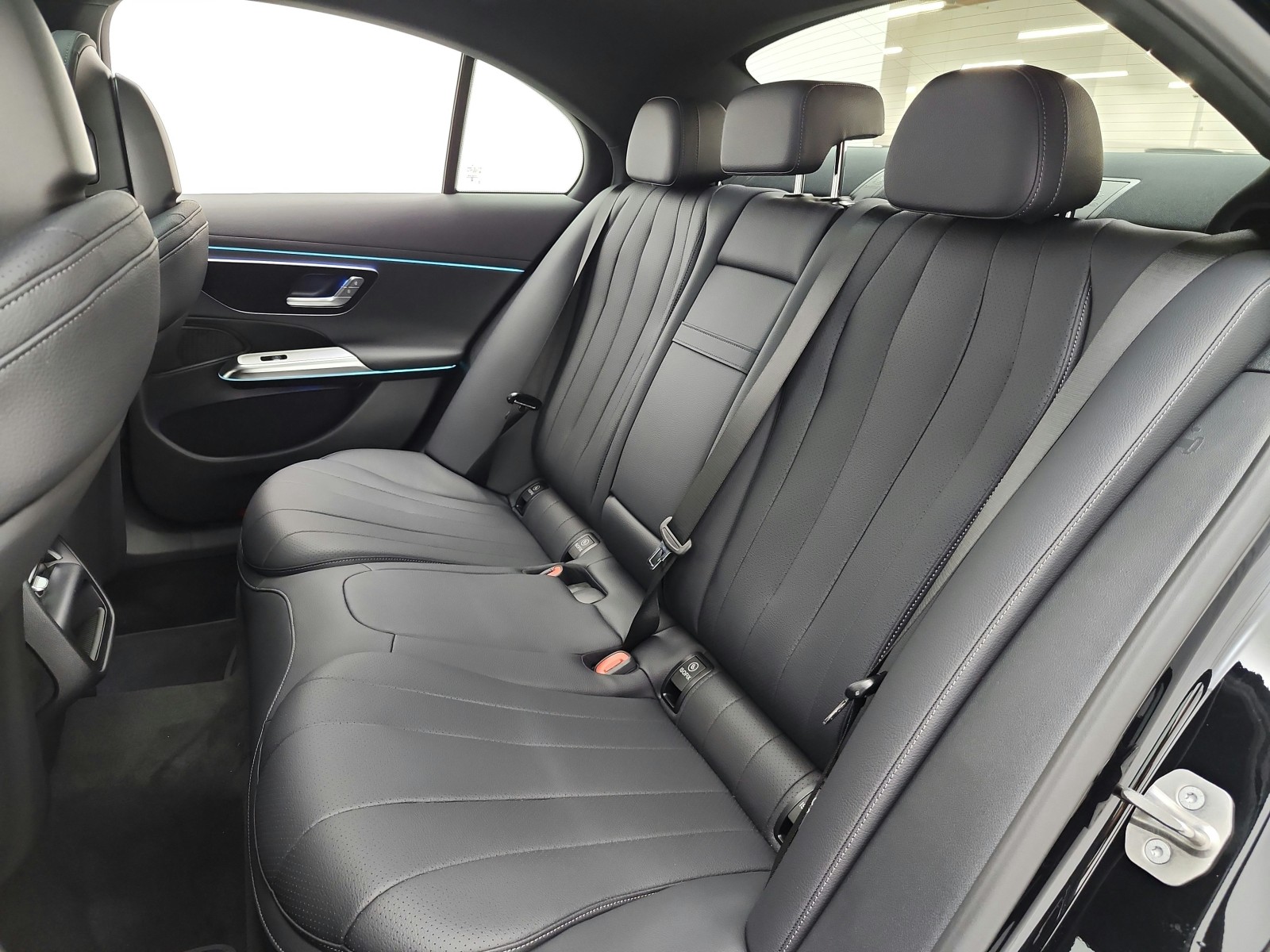 New 2027 Black Mercedes-Benz E 350 RWD Sedan image 11