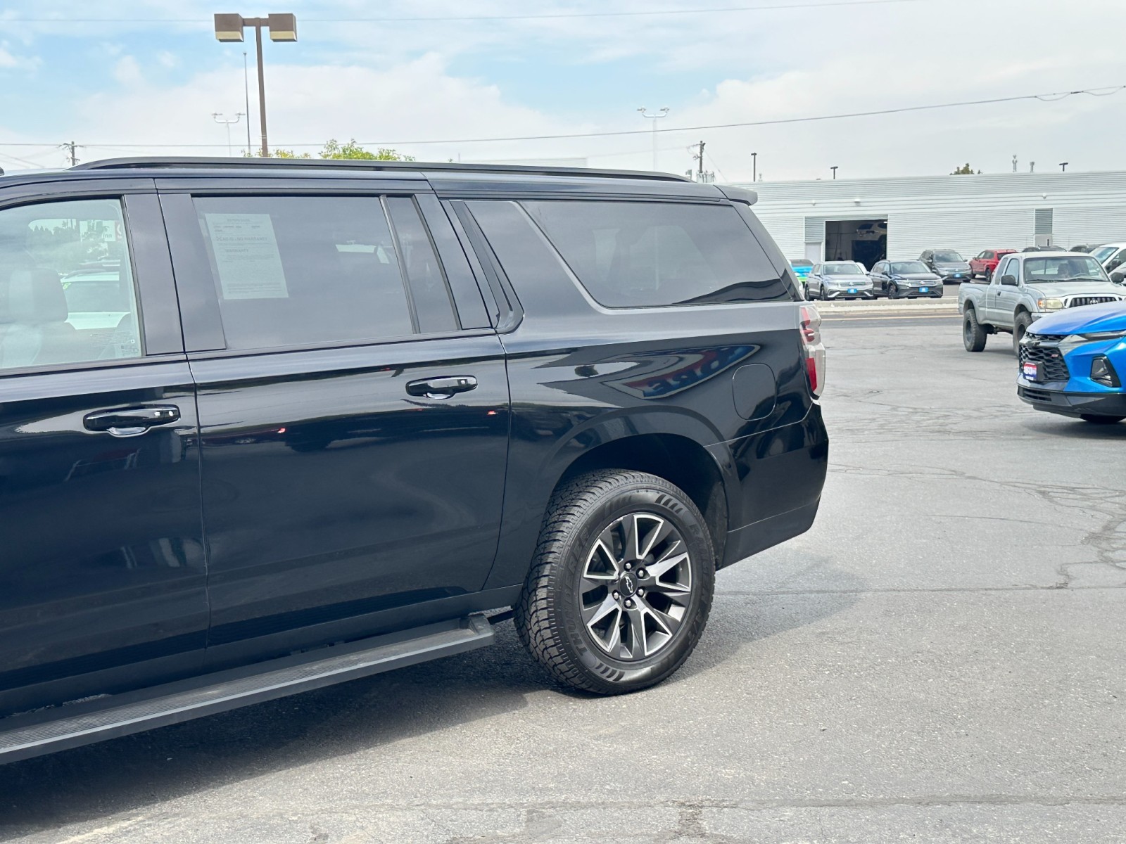 2022 Chevrolet Suburban Z71 12