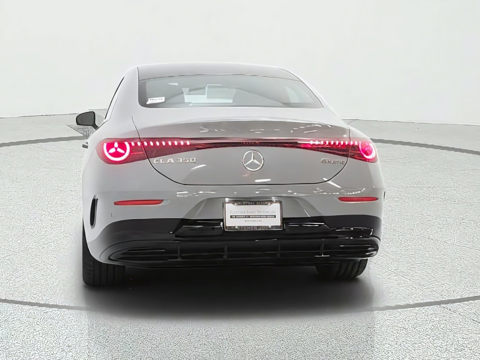 New 2027 MANUFAKTUR Alpine Grey Mercedes-Benz CLA 350 Electric 4MATIC® image 6