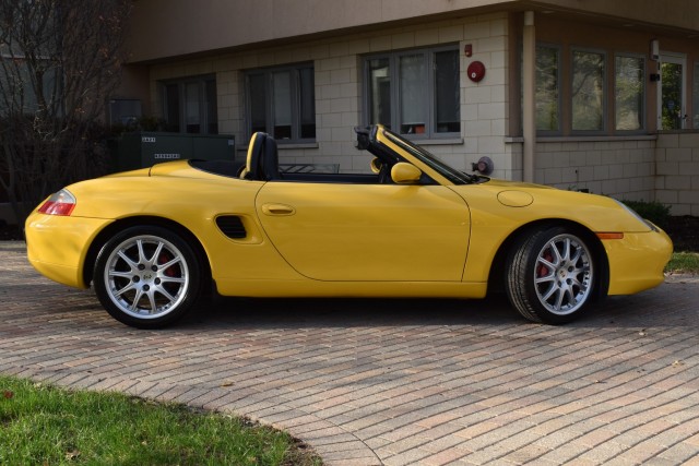 2002 Porsche Boxster S Sport Pkg. 6 Spd. Manual Heated Front Seats Xenon 18 Wheels MSRP $60,205 17