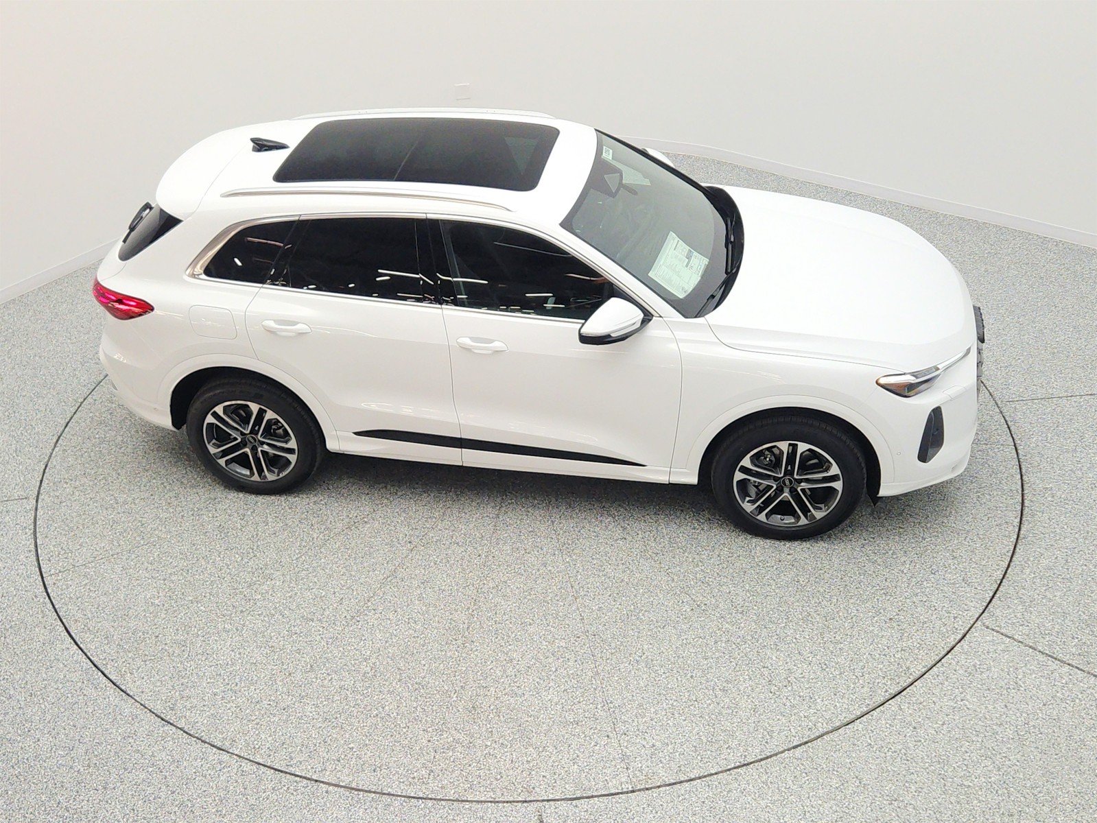 New 2026 Arkona White Audi Premium Plus 2.0 TFSI quattro image 19