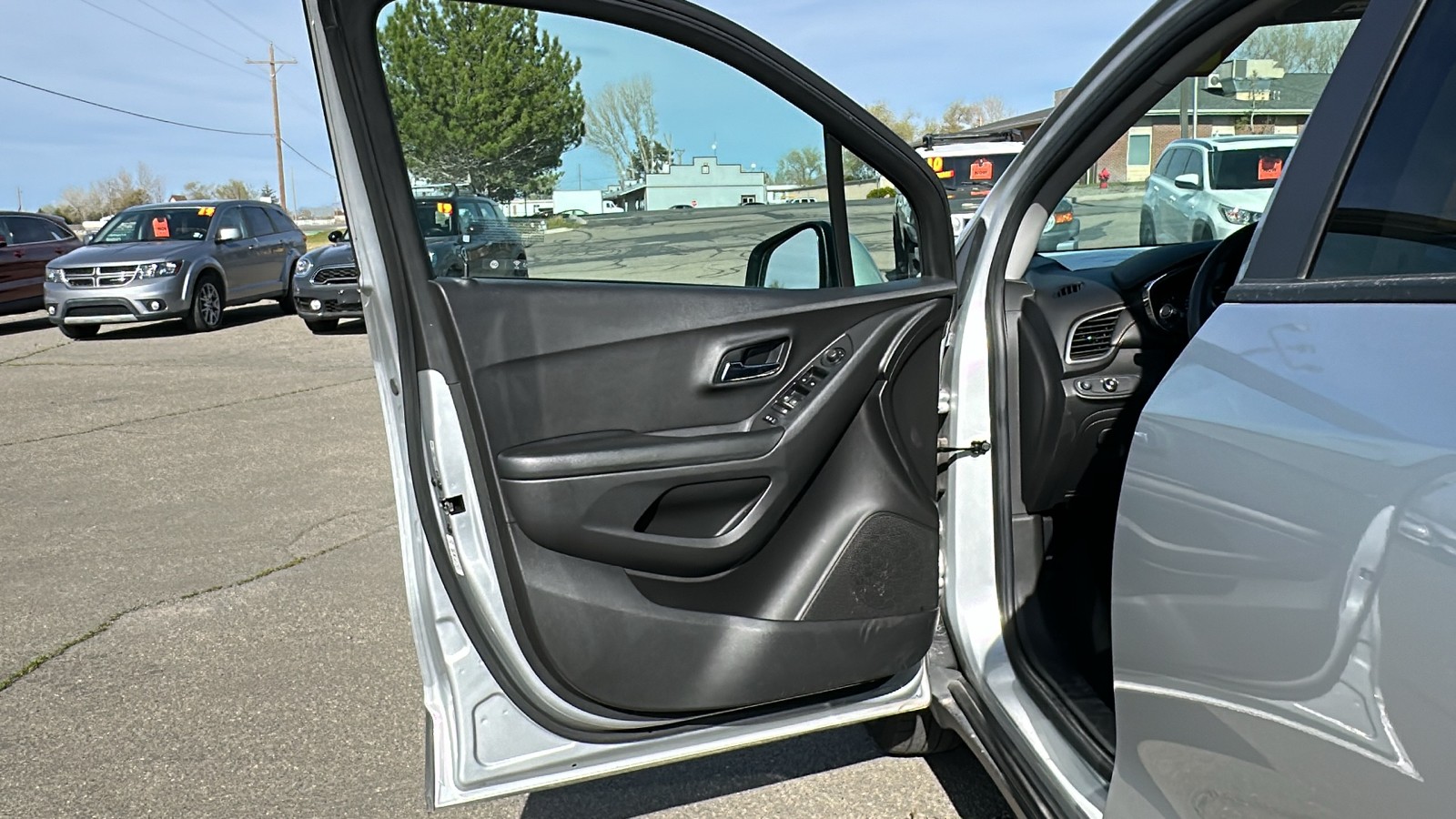 2021 Chevrolet Trax LT AWD 18