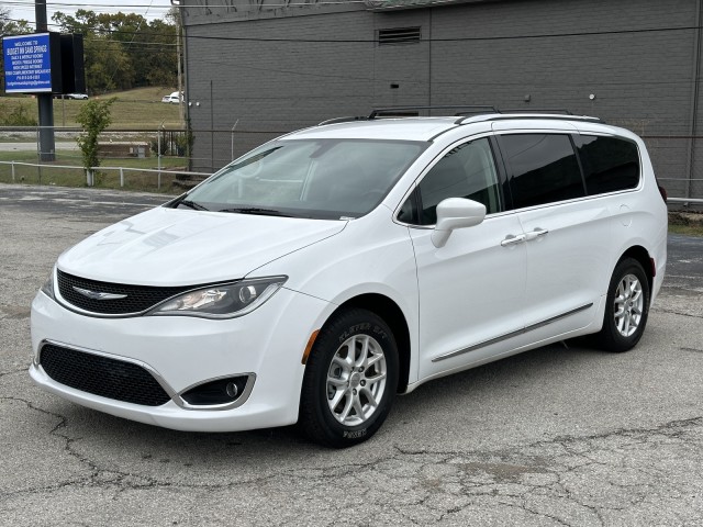 2020 Chrysler Pacifica Touring L 7