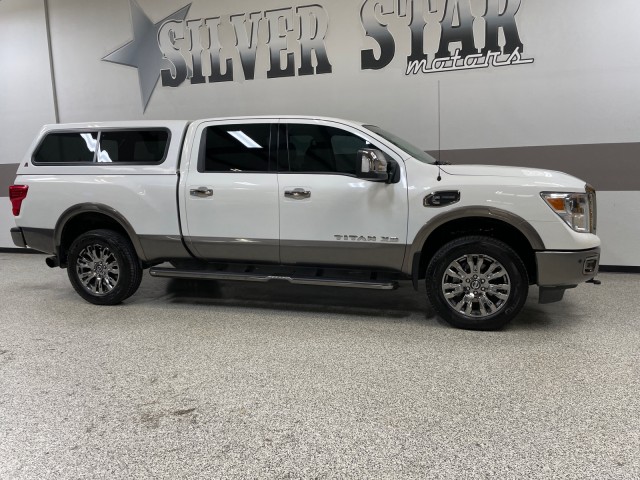 2017 Nissan Titan XD Platinum Reserve Cummins V8 4WD in , 