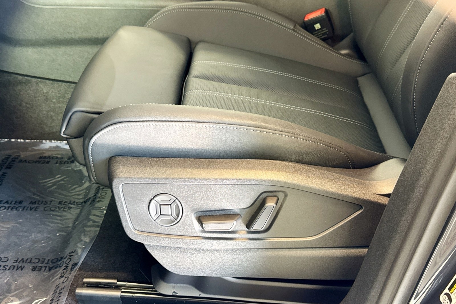 New 2025 Tambora Gray Metallic Audi Premium Plus 2.0 TFSI quattro image 8