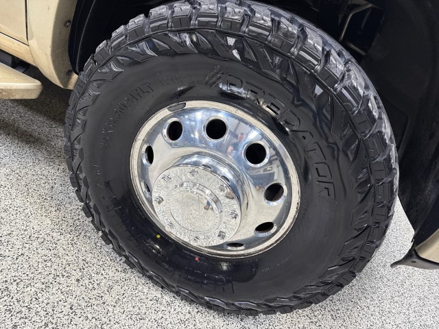 2017 Ram 3500 Laramie Longhorn 4WD Cummins MegaCab in ,