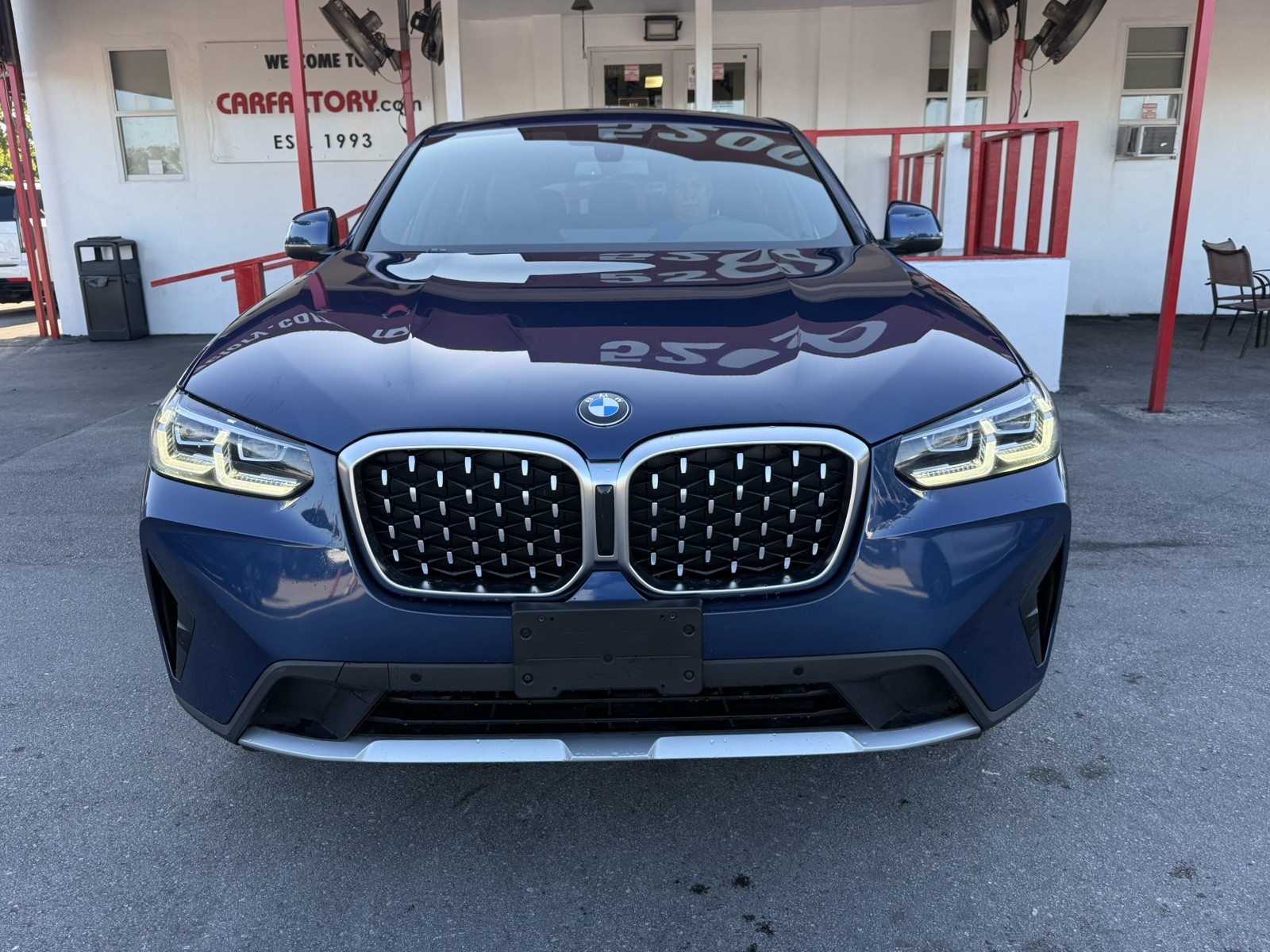 2022 BMW X4 - $31,977
