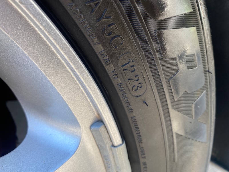 1999 Mercury Cougar 3DR HATCH LOW MILES 28,846 in , 