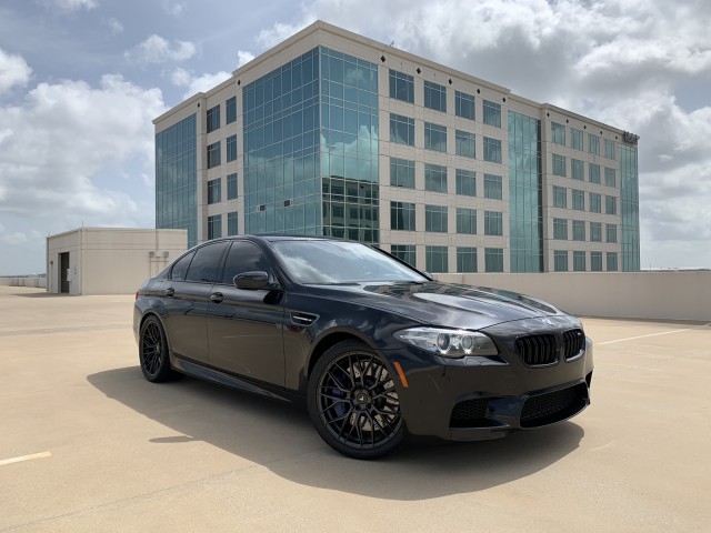 2016  M5  in , 