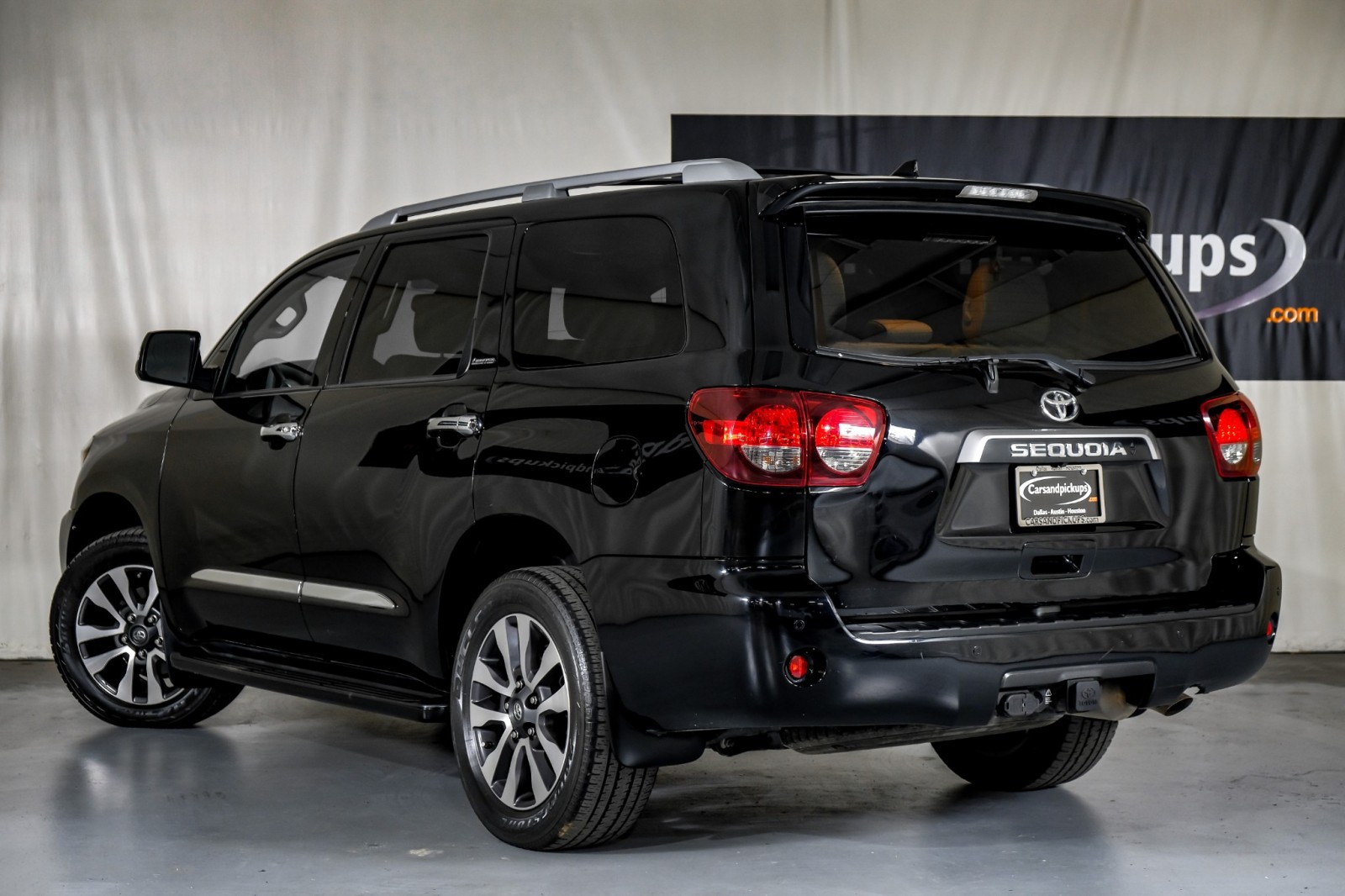 2021 Toyota Sequoia Limited 8