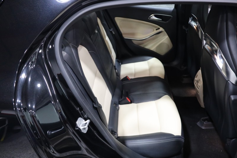 2018 Mercedes-Benz AMG GLA 45 4MATIC Performance Pkg 4dr Suv in , 