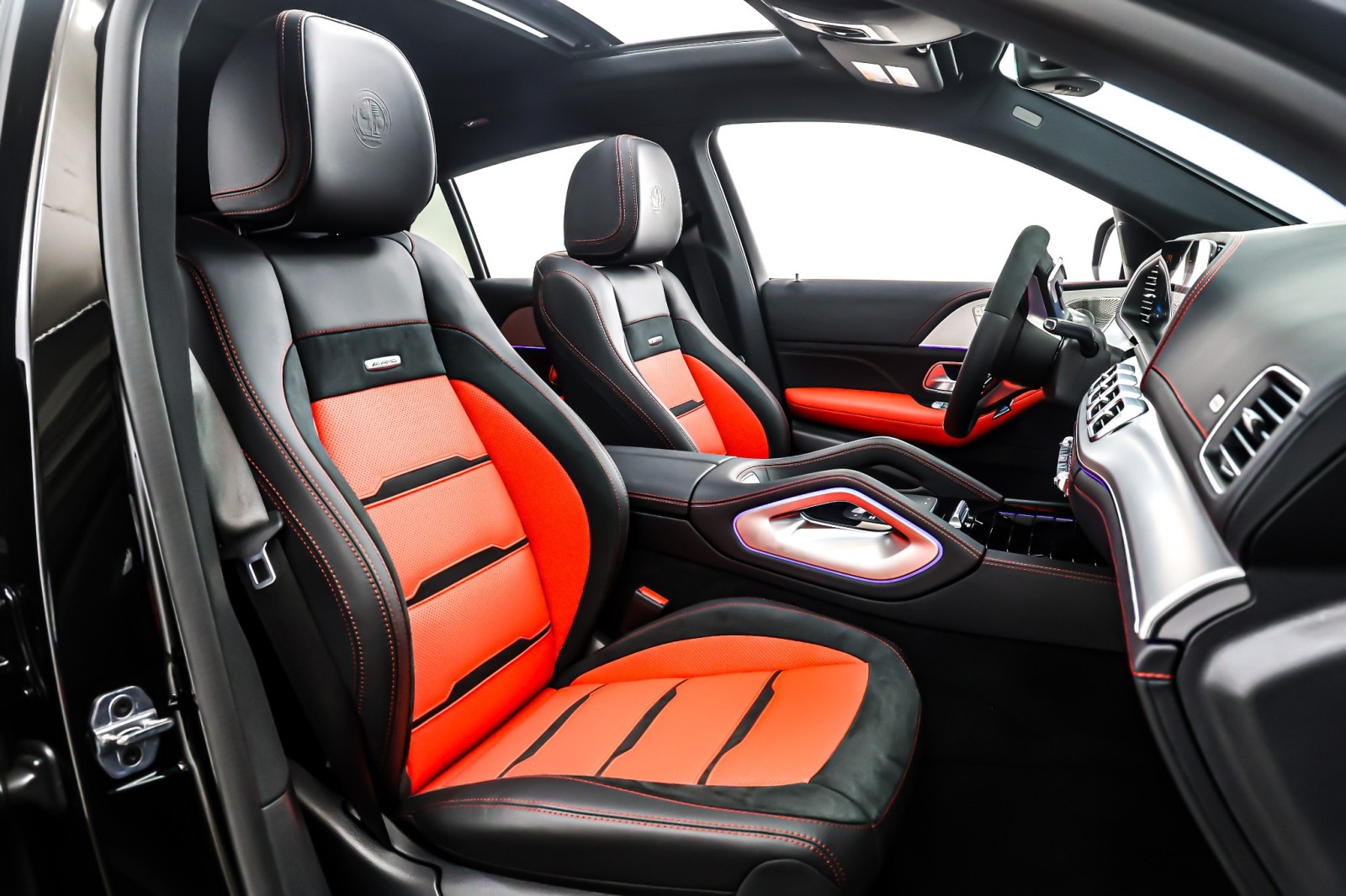 Used 2026 Obsidian Black Metallic Mercedes-Benz AMG® GLE 53 4MATIC+ Coupe image 7