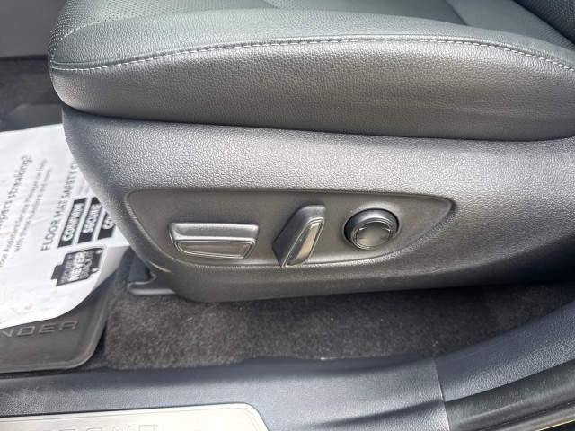 ToyotaGrand Highlander16