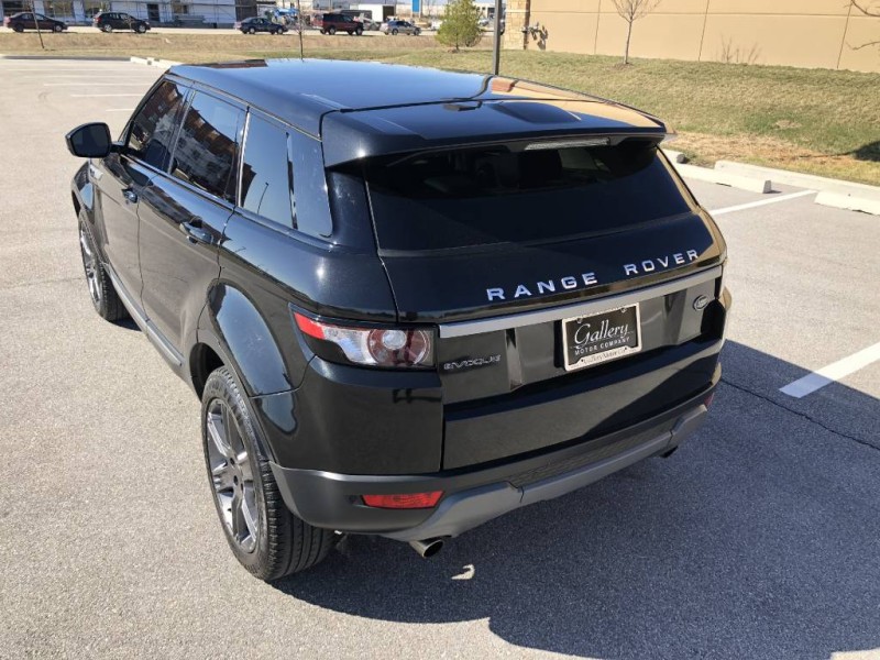 2015 Land Rover Range Rover Evoque Pure Plus in CHESTERFIELD, Missouri