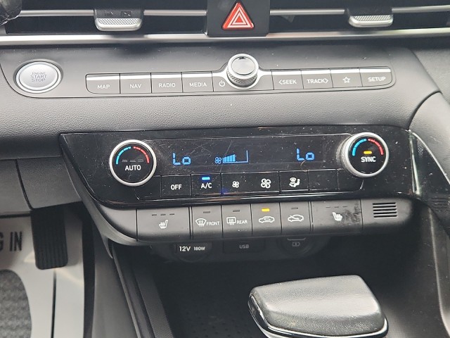 HyundaiElantra26