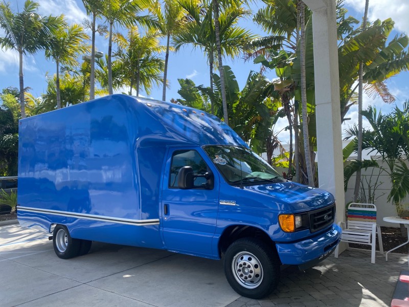 2006 Ford Econoline Commercial Cutaway LOW MILES 27,641 1 OWNER in , 