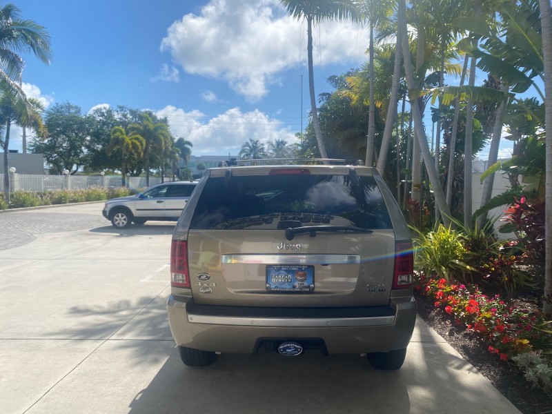 2006 Jeep Grand Cherokee Overland LOW MILES 57,372 1 OWNER 4WD in , 