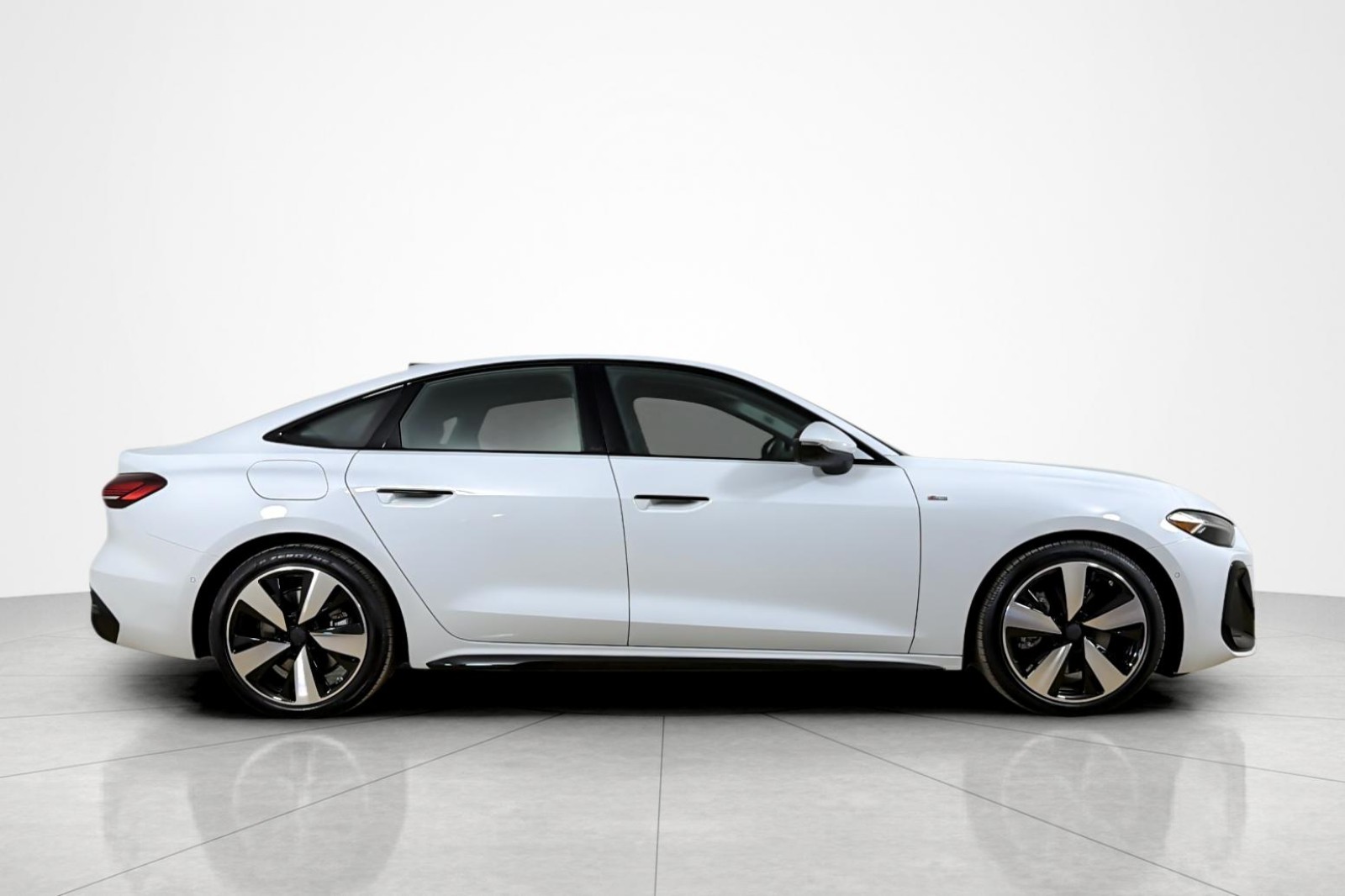New 2026 Glacier White Metallic Audi Premium Plus 2.0 TFSI quattro image 7