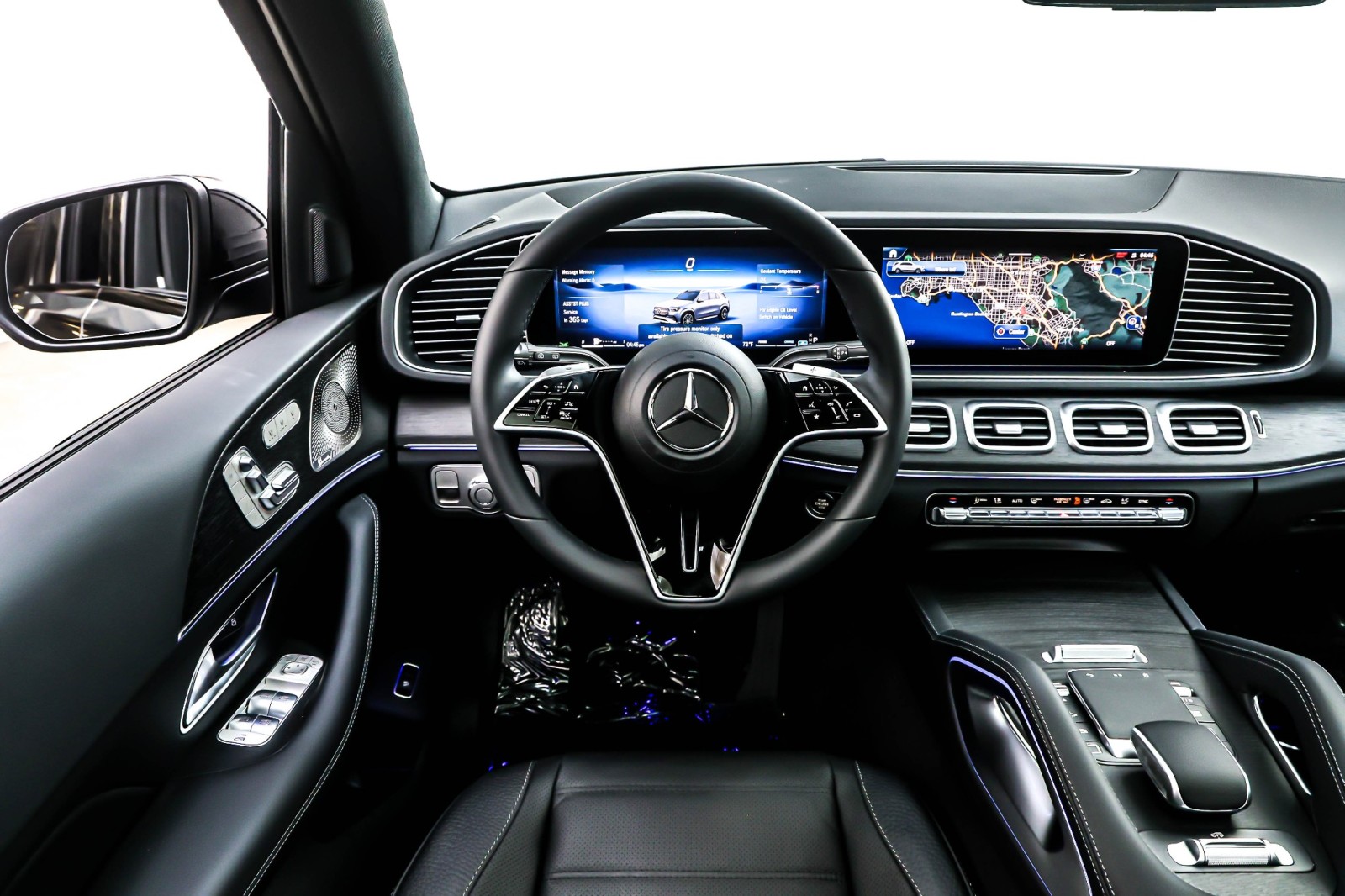 New 2026 Selenite Grey Metallic Mercedes-Benz GLE 580 image 4