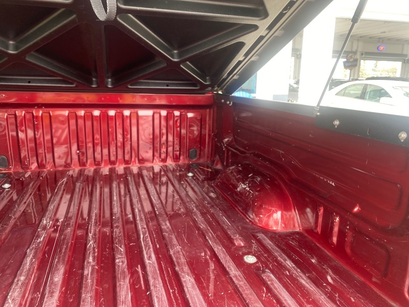 2006 Toyota Tundra SR5 4 DR CREW LOW MILES 93,838 in ,