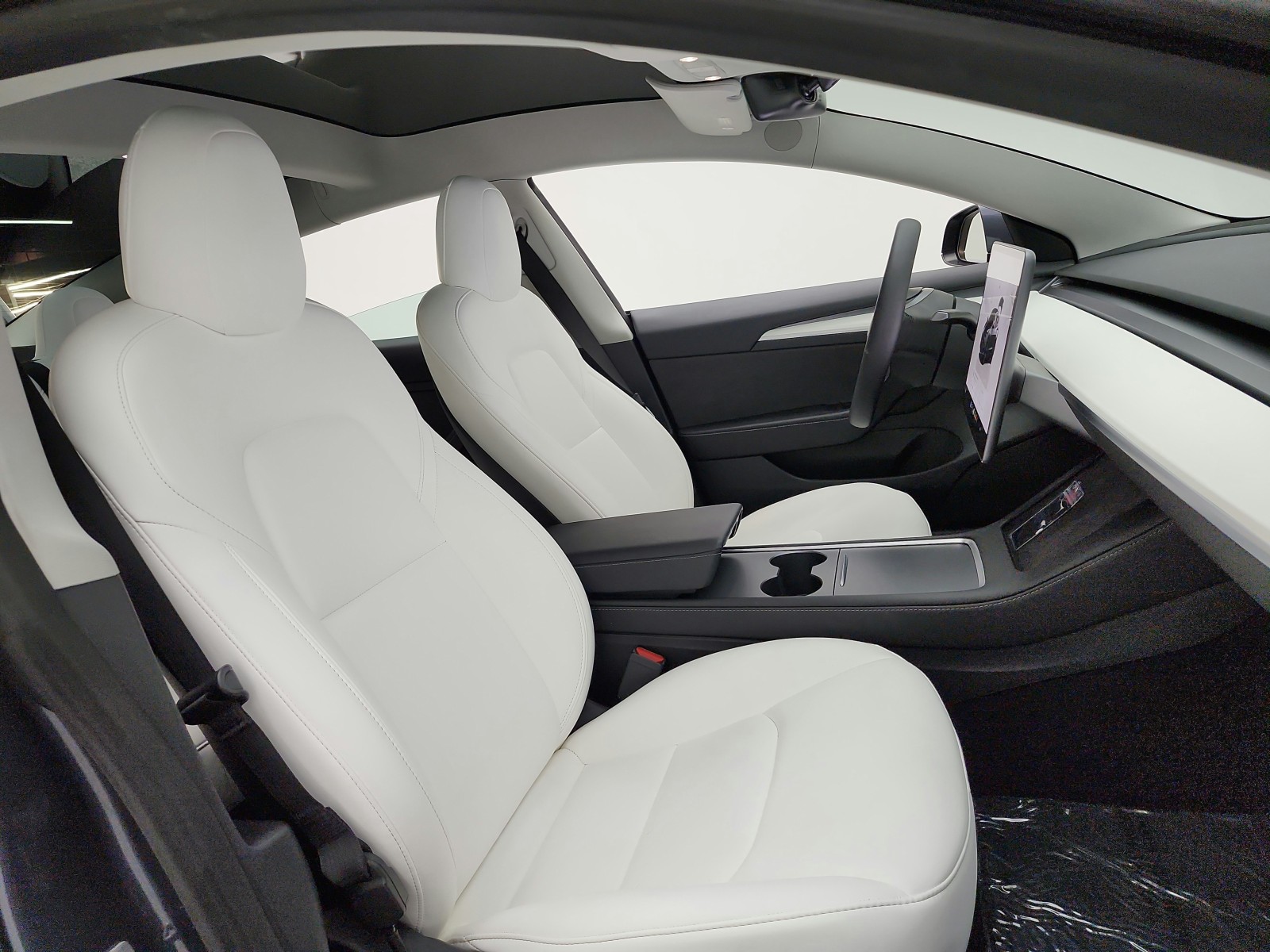 Certified Used 2023 Cirrus Silver Metallic Mercedes-Benz GLC 300 4MATIC® Coupe image 40