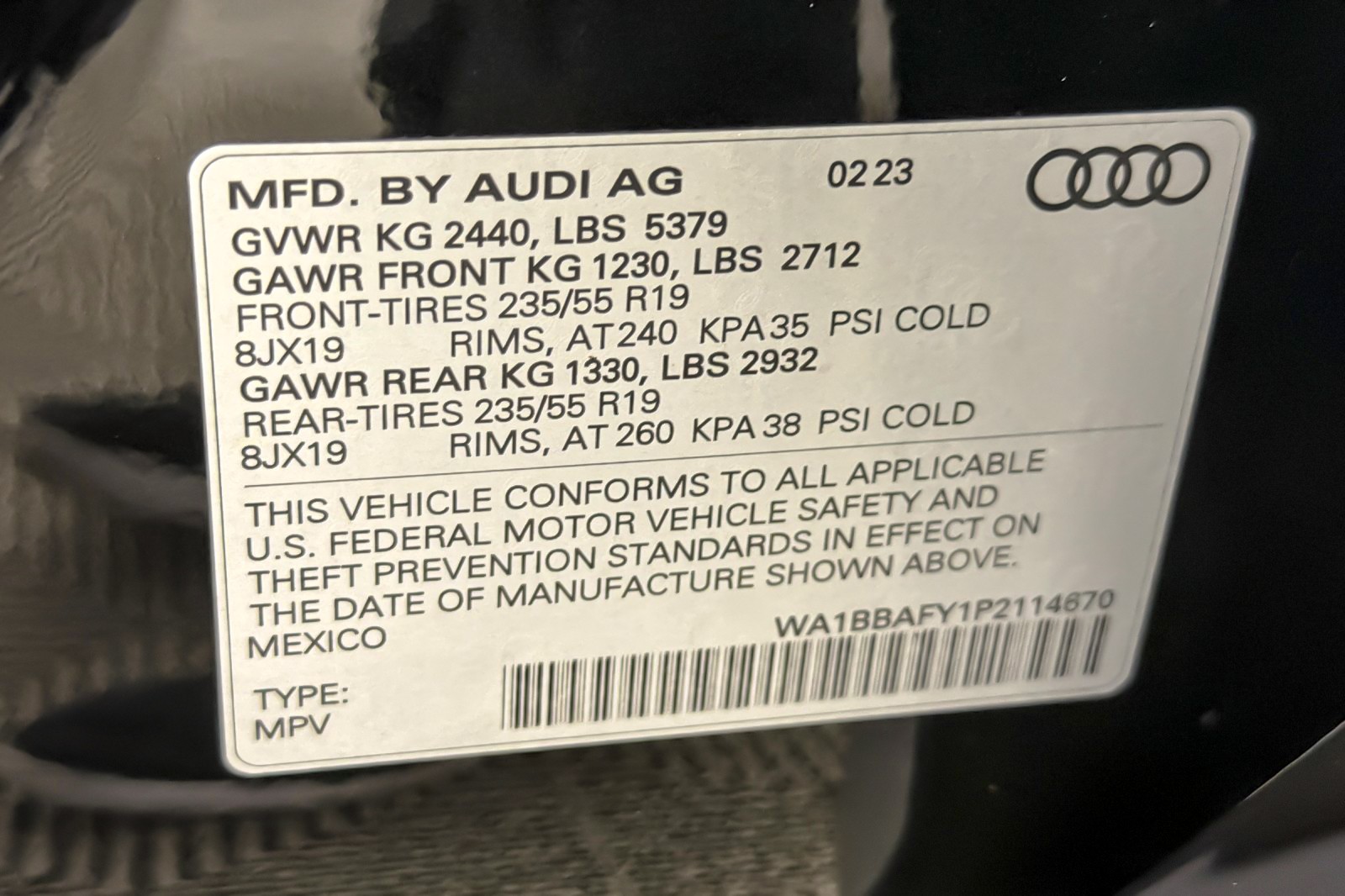 Used 2023 Mythos Black Metallic Audi Premium Plus 40 TFSI quattro image 27