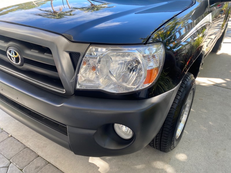 2007 Toyota Tacoma 4 DR CAMPER TOP LOW MILES 52,954 in , 