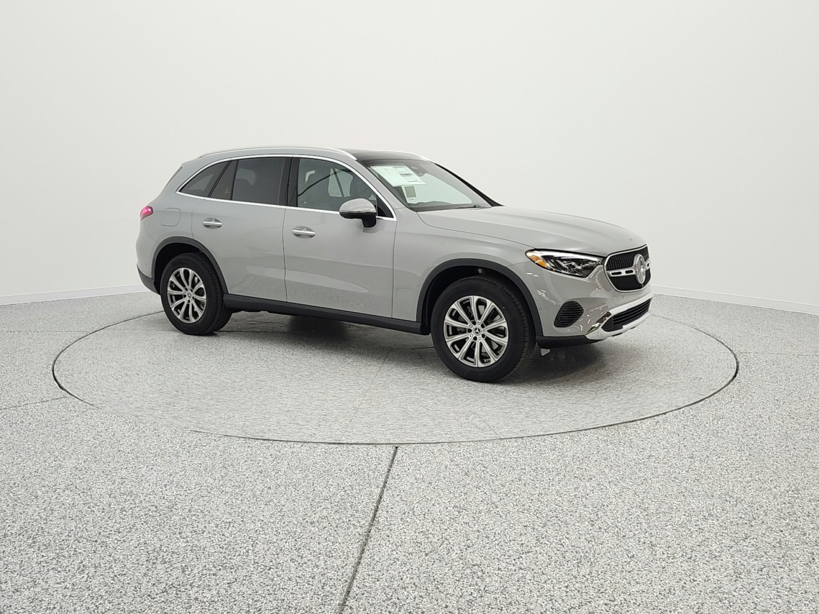 New 2026 MANUFAKTUR Alpine Grey Mercedes-Benz GLC 300 image 3