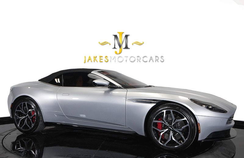 2019 Aston Martin DB11 V8 Volante ($252,016 MSRP) *ONLY 6400 MILES* in , 