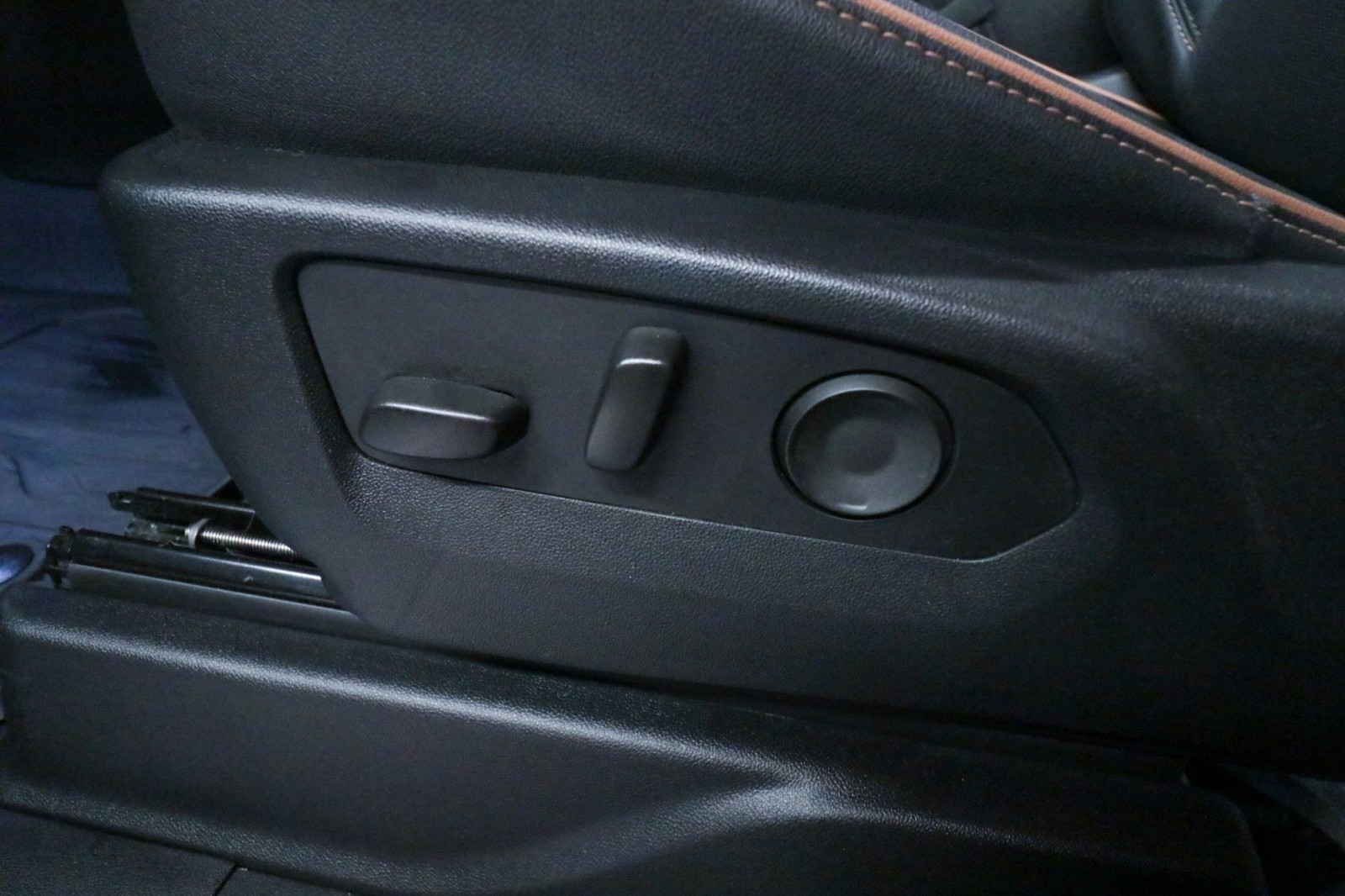 Used Car 2023 Gmc Yukon Xl  At4 For Sale Under $70,000 In Austin, Texas