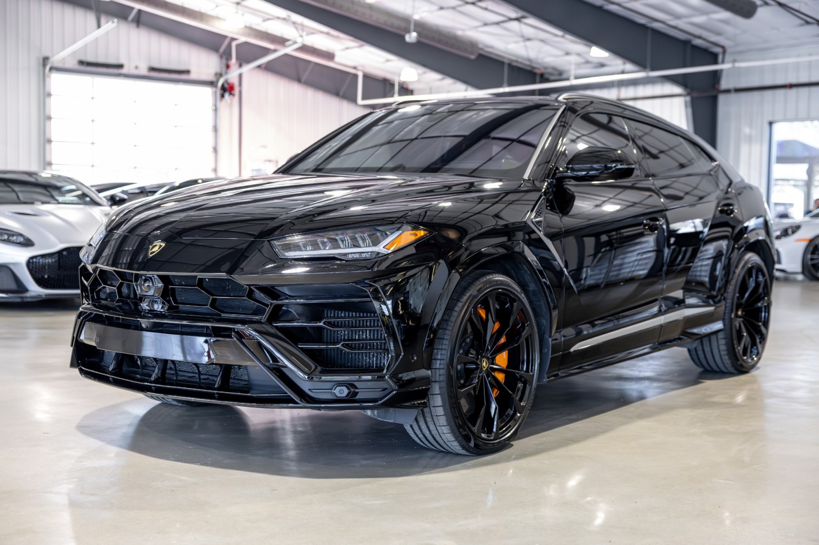 Used Car 2019 Lamborghini Urus  For Sale Under $200,000 In Boerne, Texas