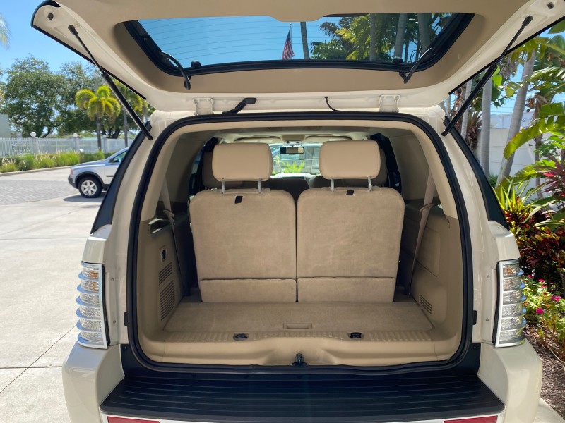 2007 Mercury Mountaineer SUV Premier 1 OWNER in ,