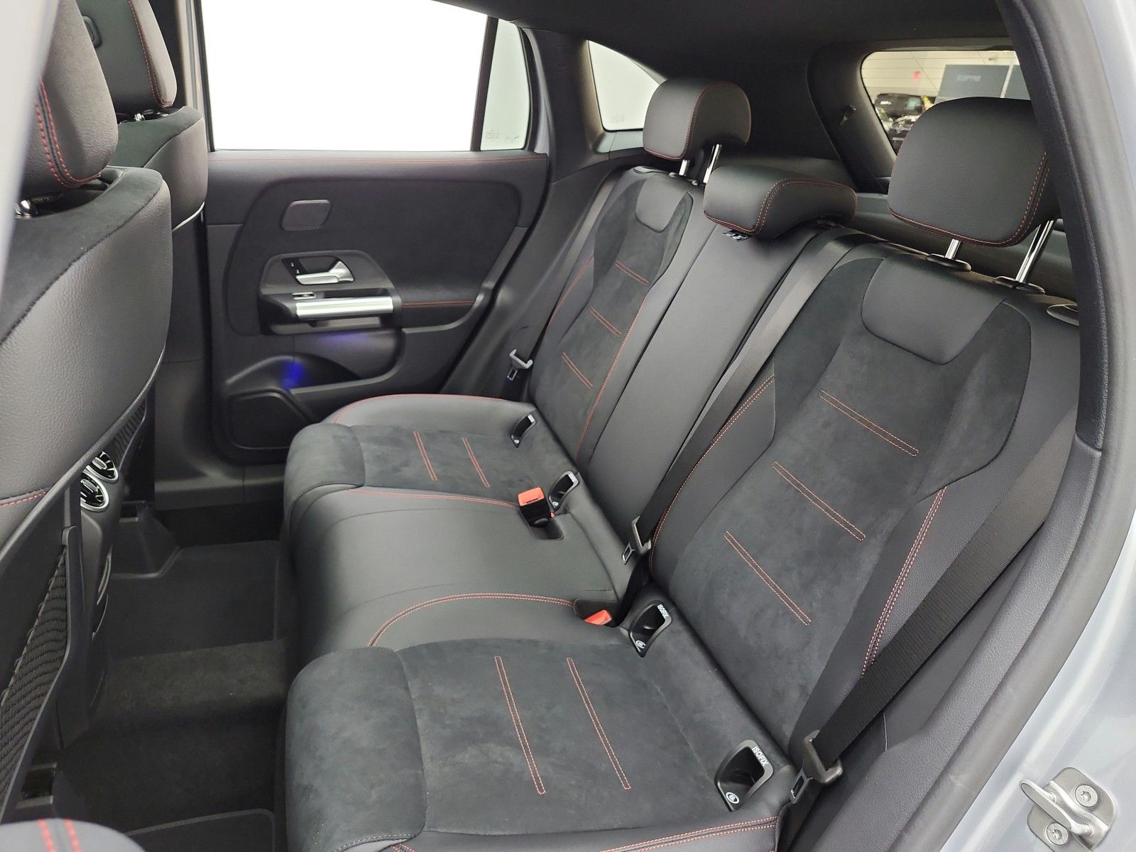 New 2026 Cirrus Silver Metallic Mercedes-Benz GLA 250 SUV image 11