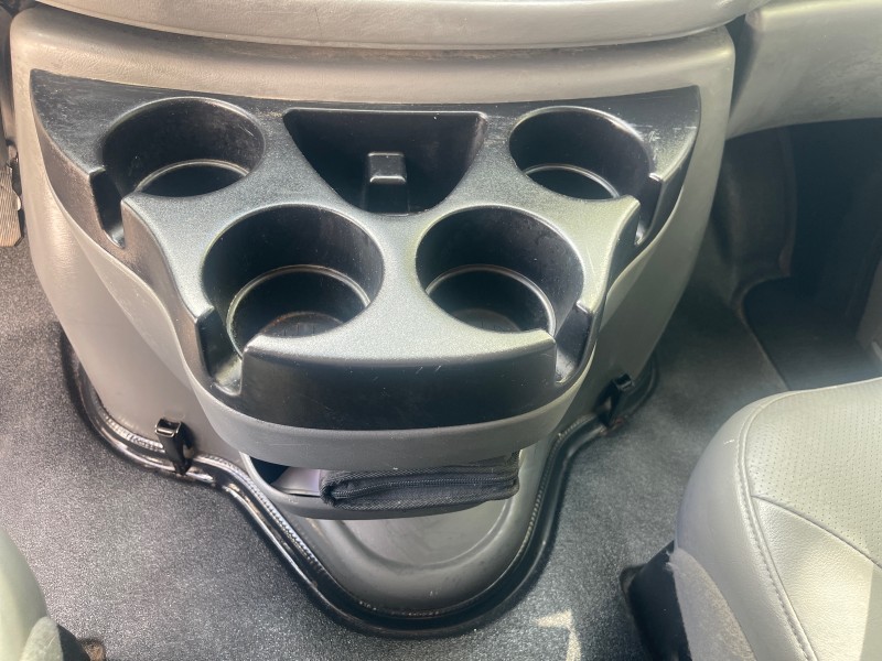 2006 Ford Econoline Wagon XLT 8 PASS LOW MILES 56328 in ,