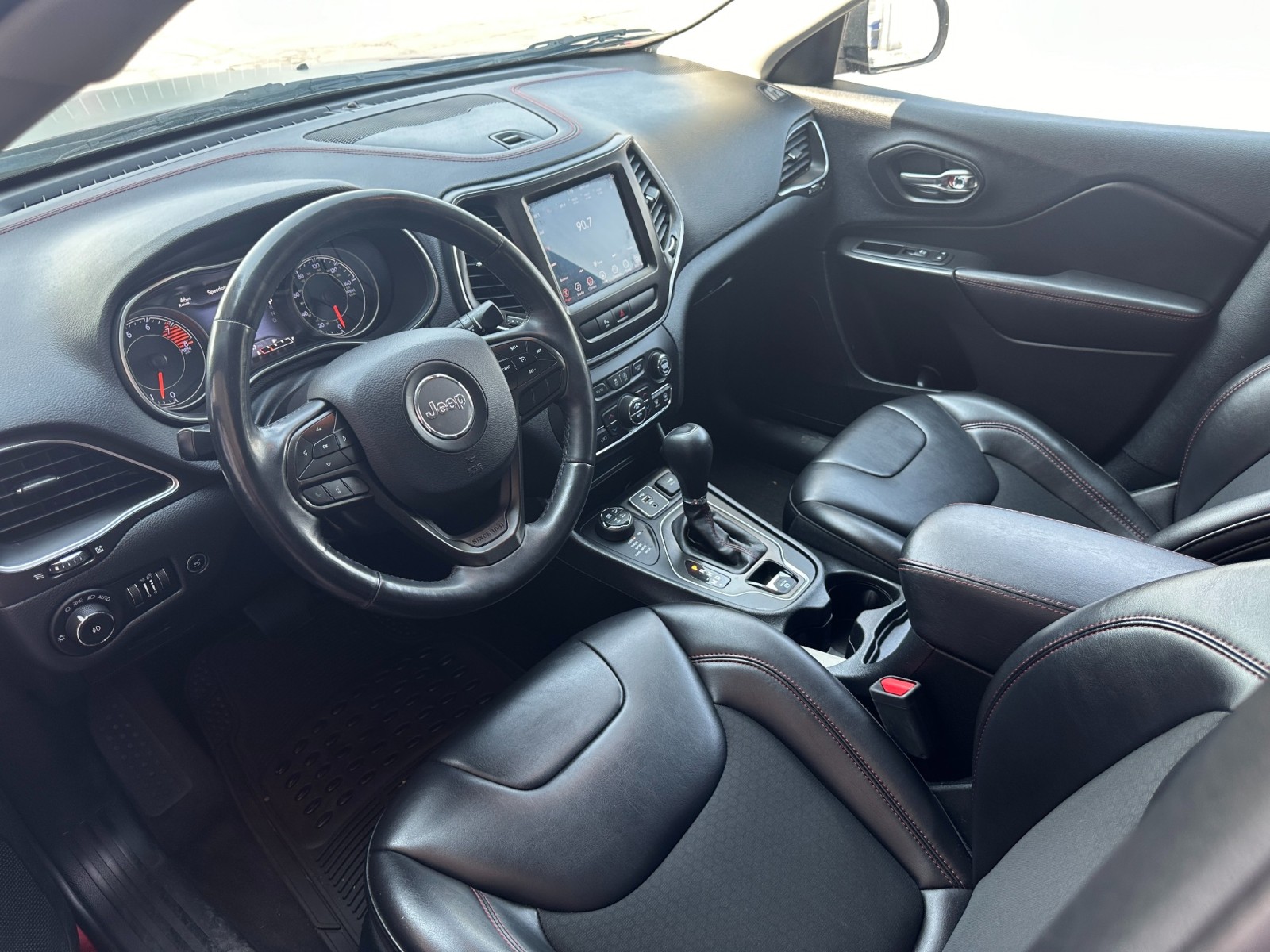 2019 Jeep Cherokee Trailhawk 13