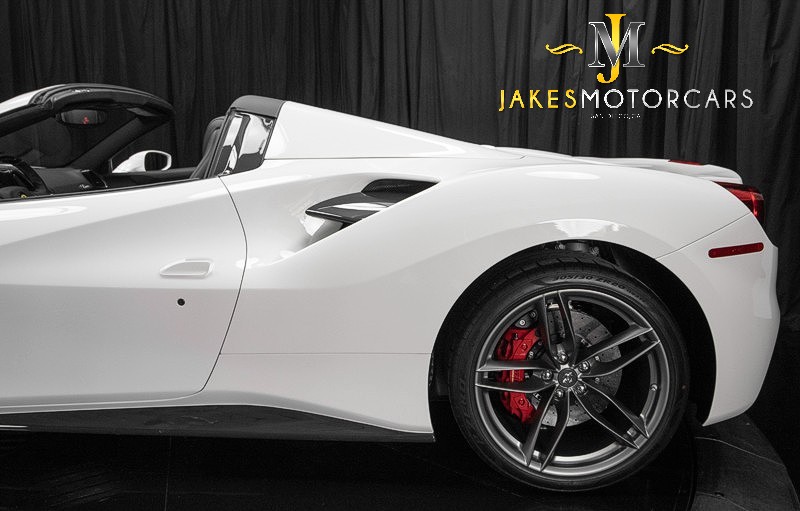 2016 Ferrari 488 Spider *$80,000 IN FACTORY OPTIONS* **ONLY 1300 MILES** **1-OWNER** in , 