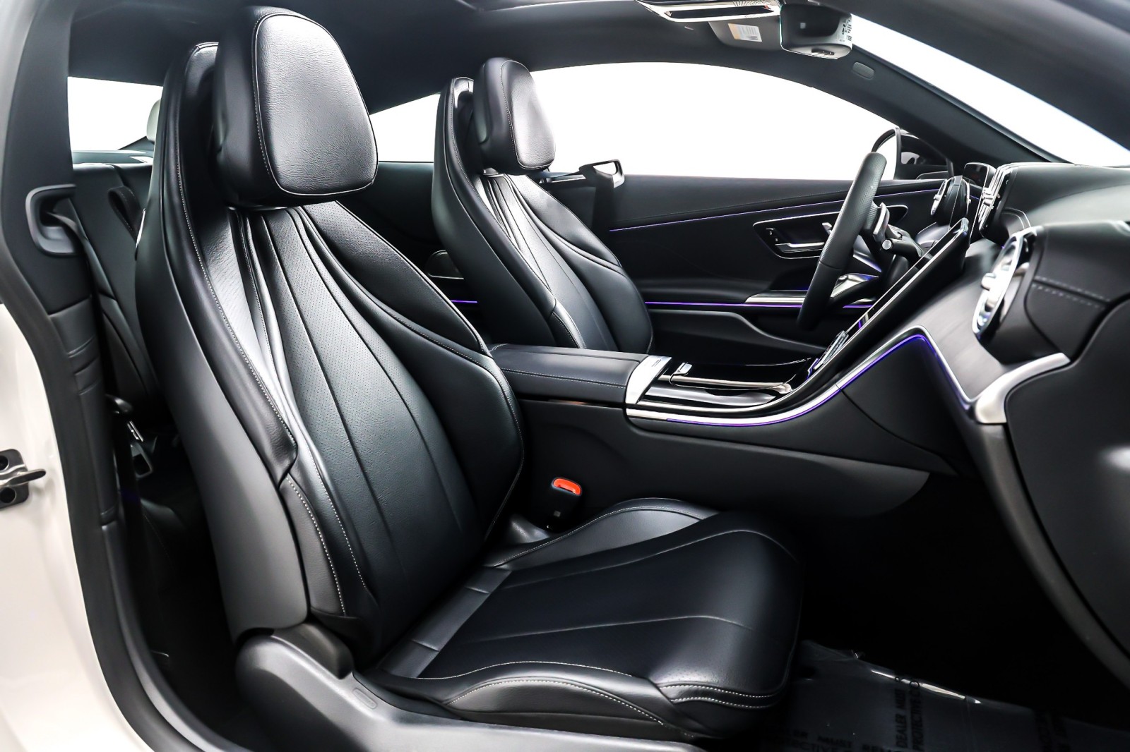 New 2026 Polar White Mercedes-Benz CLE 300 image 7