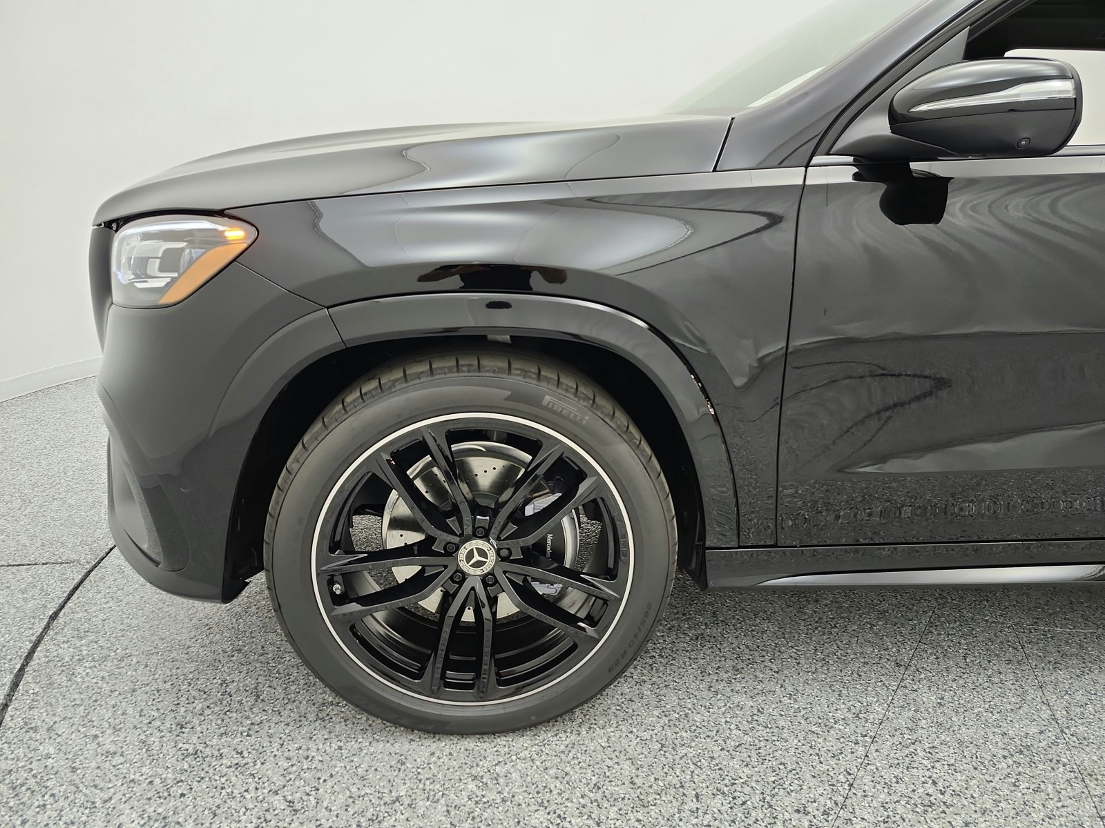 New 2026 Black Mercedes-Benz GLS 450 4MATIC® SUV image 13