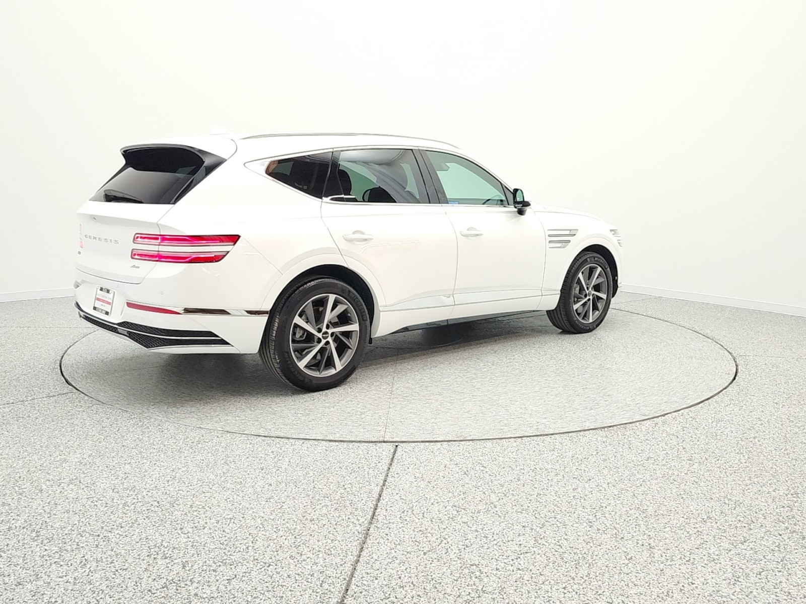 Used 2025 Uyuni White Genesis 2.5T Select AWD image 5