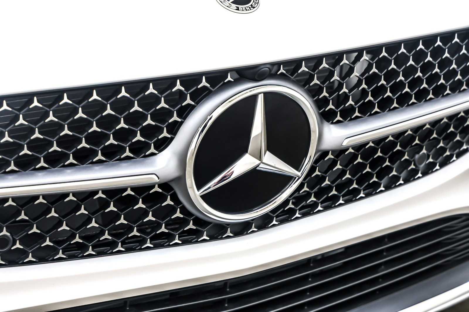 New 2026 Polar White Mercedes-Benz CLA 250 image 13