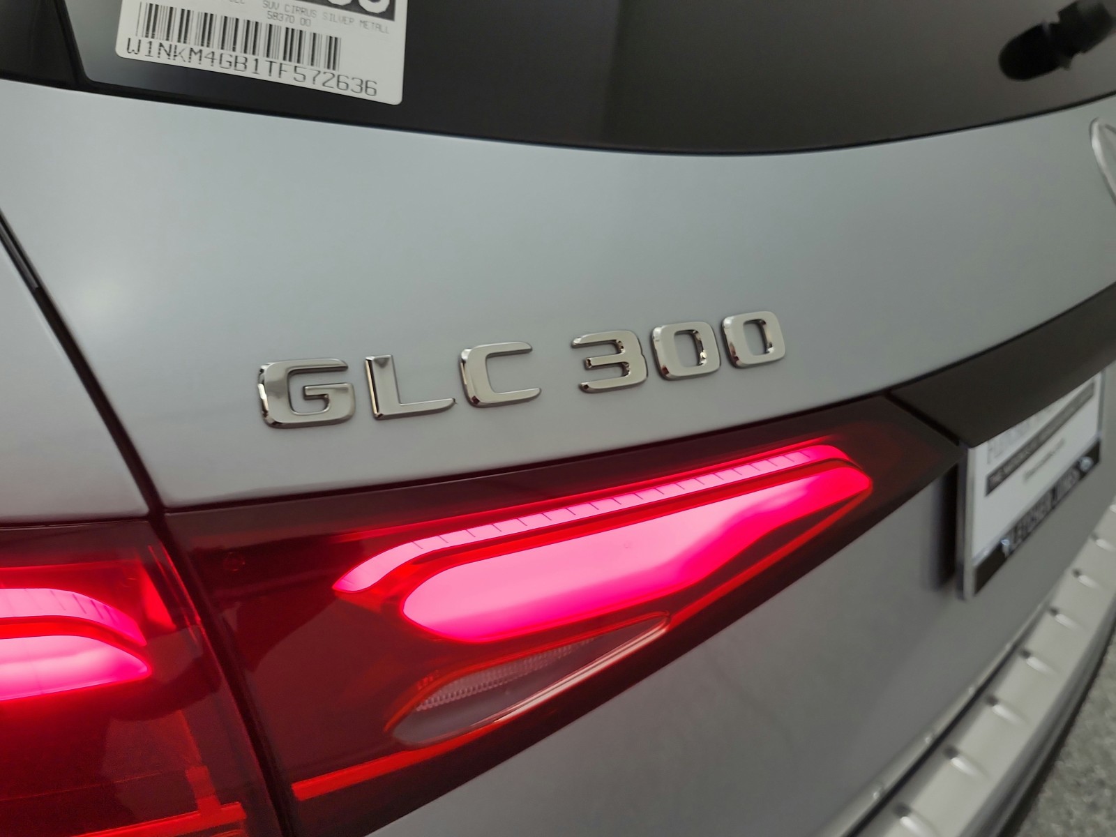 New 2026 Cirrus Silver Metallic Mercedes-Benz GLC 300 image 17