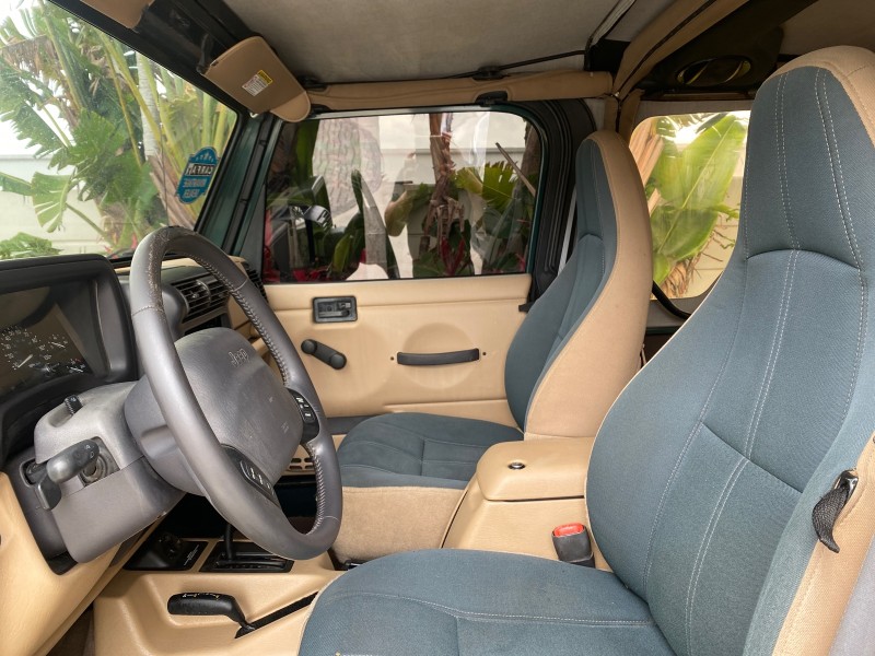 1999 Jeep Wrangler Sahara AUYO AC 6 CYL LOW MILES 47,009 in , 