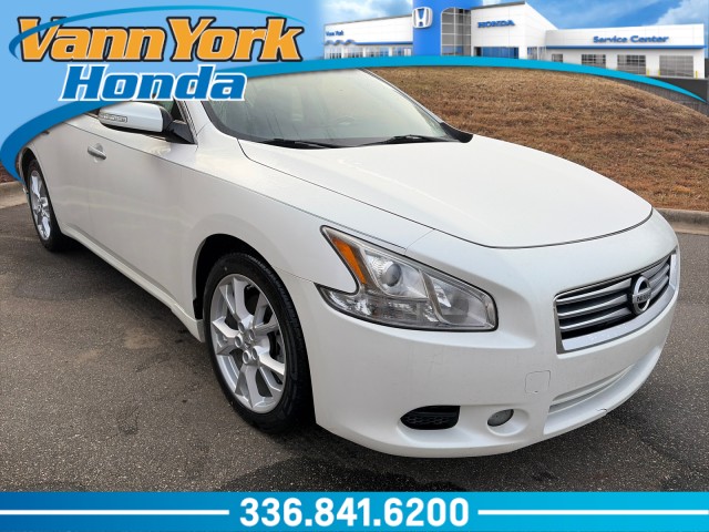 2014 Nissan Maxima SV