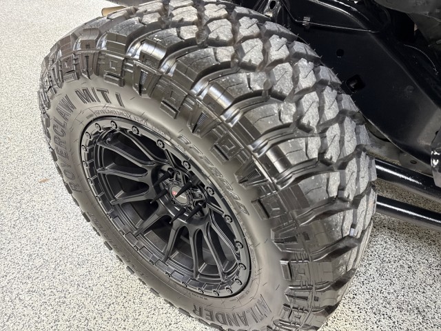 2015 Jeep Wrangler Unlimited Rubicon Hard Rock 4WD V6 Custom in ,