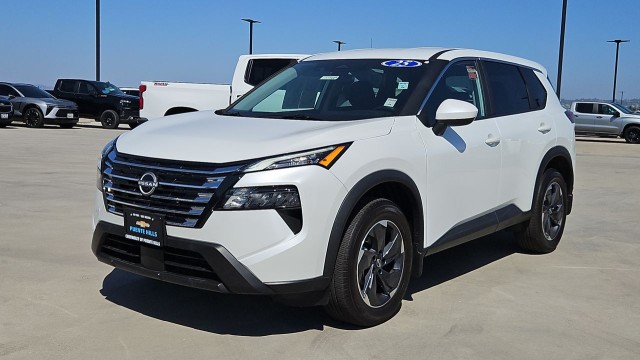 Everest White Pearl 2025 Nissan Rogue SV FWD SUV / Crossover Front-Wheel Drive Automatic
